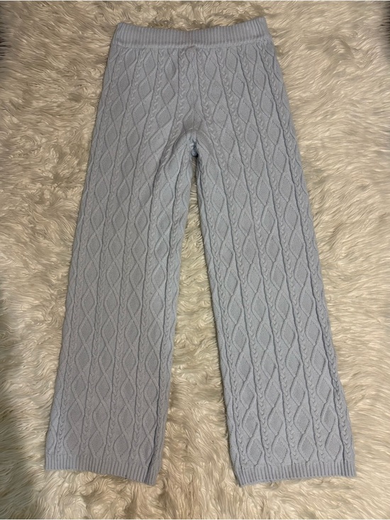 Skims Snow Bunny Cable Knit Straight Legs Pants - Picture 6 of 12